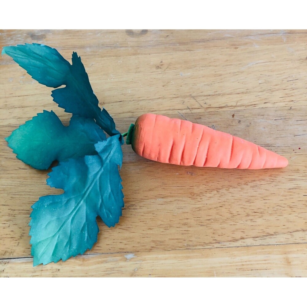 Department 56 Porcelain Orange Carrot With Wired Green Top Leaves